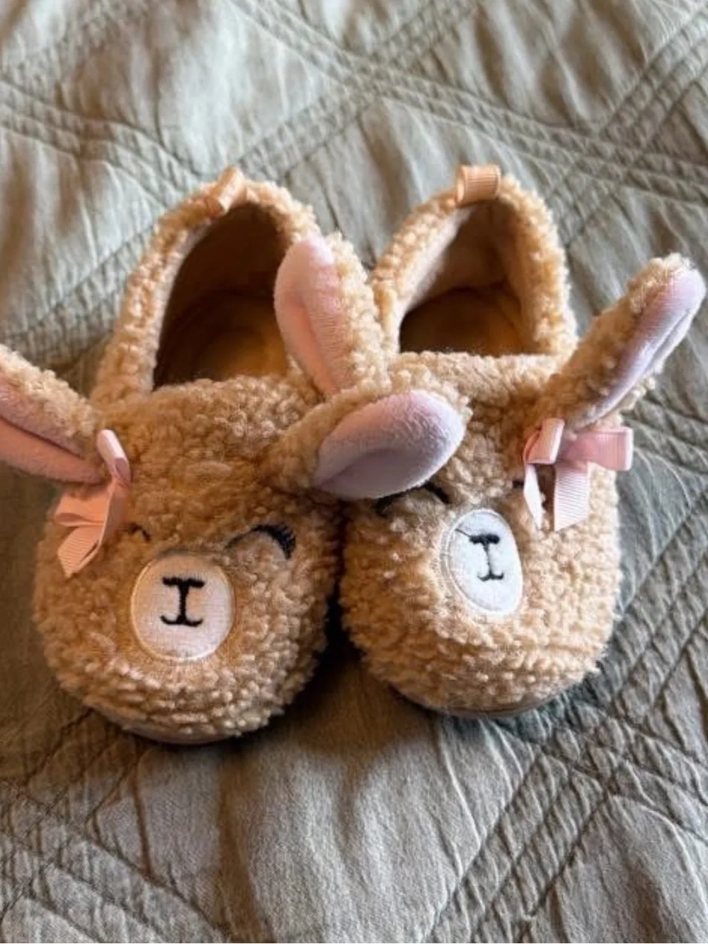 Lot of toddler girl size 6 shoes